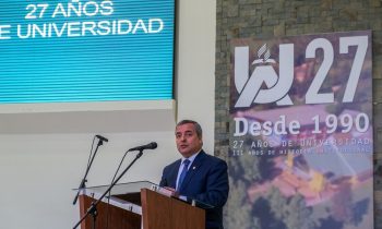 Universidad Adventista Vive Acto Central de Aniversario