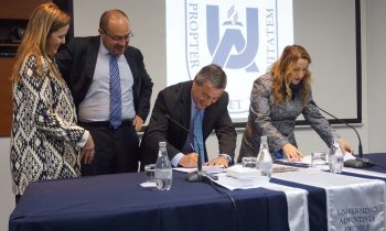 Instituto Nacional de Estadísticas Firma Convenio de Colaboración con la Universidad Adventista de Chile