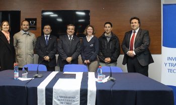 UnACh Firma Convenio con Grammer Solar