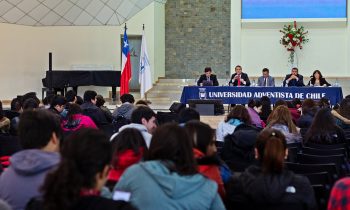 Universidad Adventista de Chile Socializa Proceso de Acreditación con Estudiantes