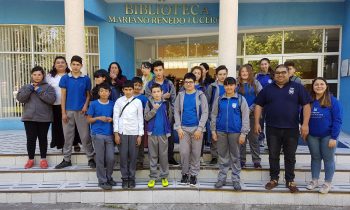 Delegación de Escuela Primaria Visita Campus Universitario