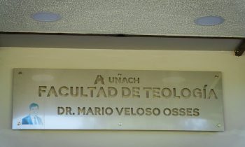 FACULTAD DE TEOLOGÍA RECIBE EL NOMBRE DEL PASTOR MARIO VELOSO OSSES