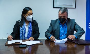 Firma convenio con el INE-UNACH