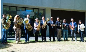 Importante donación al Instituto de Música