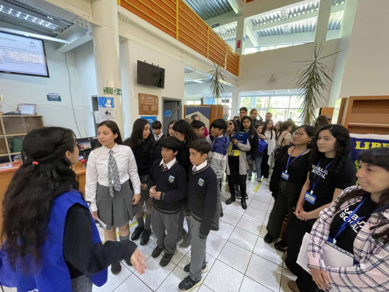 Centro de Instrumentación Científica, Pedagogía en Educación General Básica y Trabajo Social realizan trabajo interdisciplinario