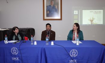 Destacada presentación de obras sobre Educación Emocional en la UMCE