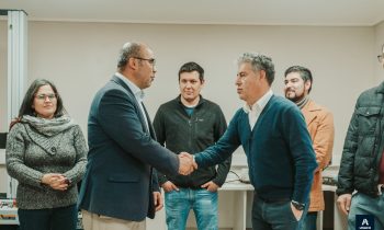 Firma de convenio entre la UNACH y empresa regional