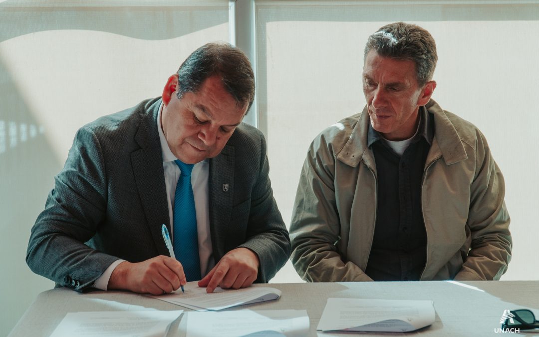Municipalidad de Chillán y Universidad Adventista de Chile firman convenio de colaboración para fortalecer cultura y educación