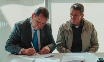 Municipalidad de Chillán y Universidad Adventista de Chile firman convenio de colaboración para fortalecer cultura y educación