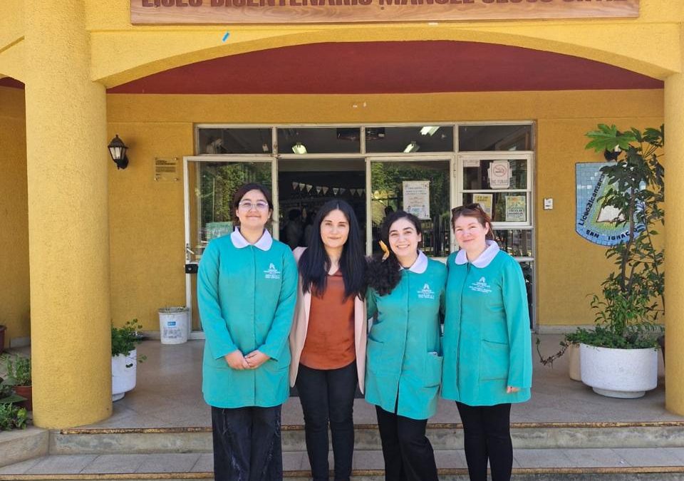 Estudiantes de Educación Parvularia UNACH promueven la Ciencia en San Ignacio