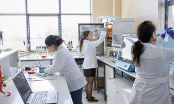 Visita del Departamento de Ciencias Biomédicas a la Universidad San Sebastián