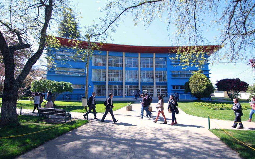 Conecta con tu futuro profesional: ¡Descubre la Universidad Adventista de Chile!