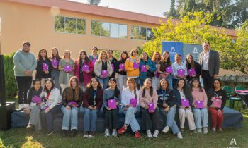 Feria Mujer Emprende en la UNACH celebra el liderazgo femenino en el mes de la mujer 