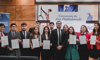 Estudiantes de Derecho reciben el Ius Postulandi en la UNACH