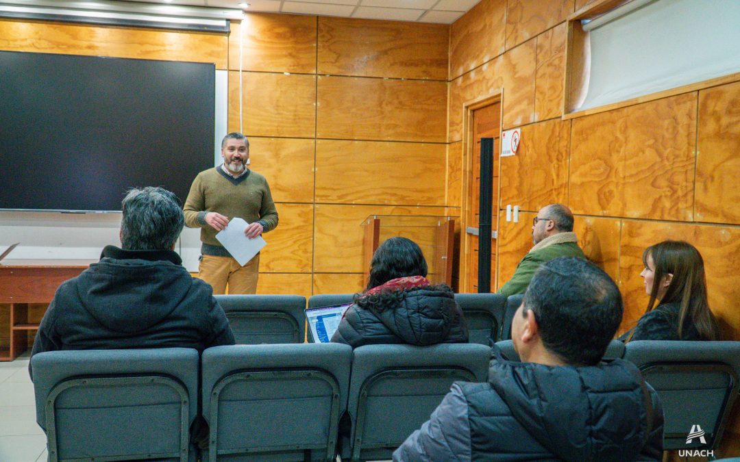 Actualización de Políticas para Egresados y Empleadores en la UNACH