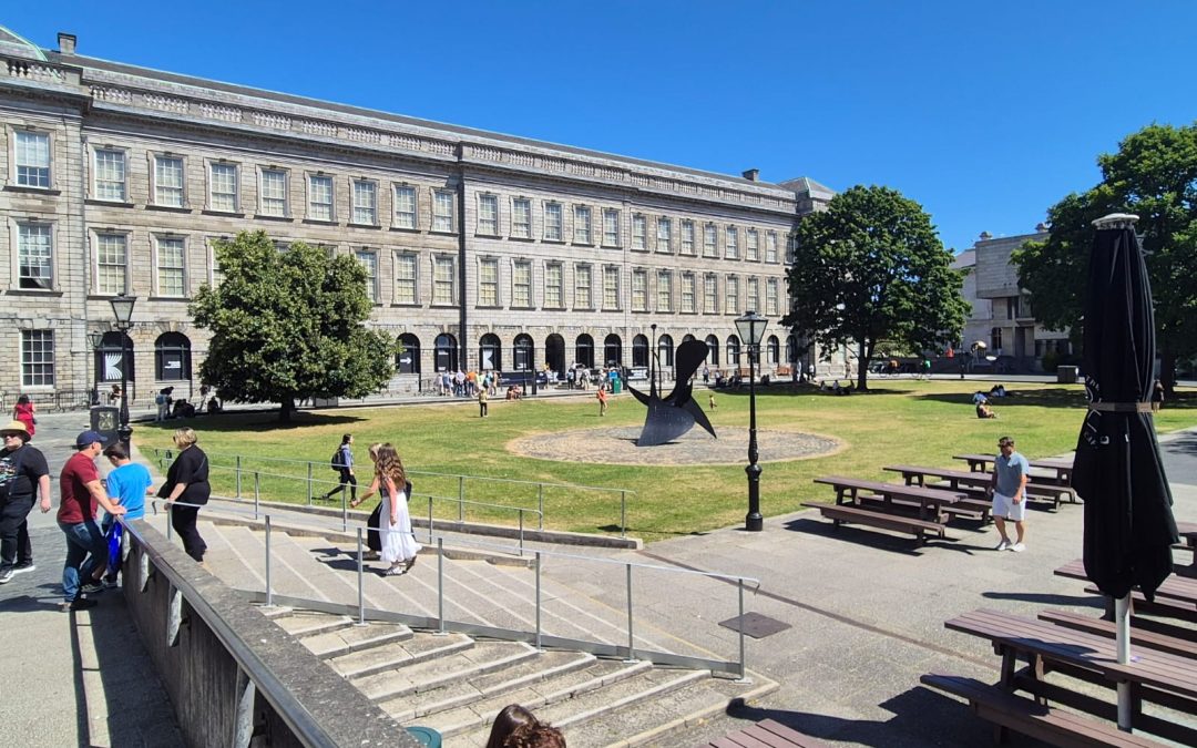 Universidad Adventista de Chile presenta investigación sobre arcillas en congreso internacional de Dublín