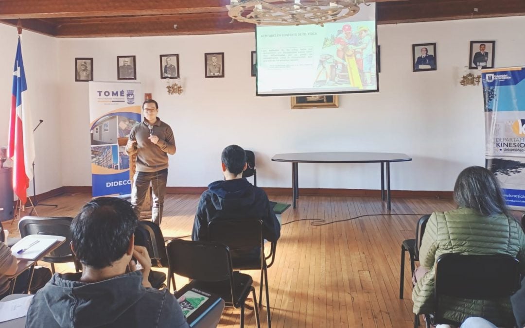 Académico participa como expositor en capacitación sobre deporte adaptado