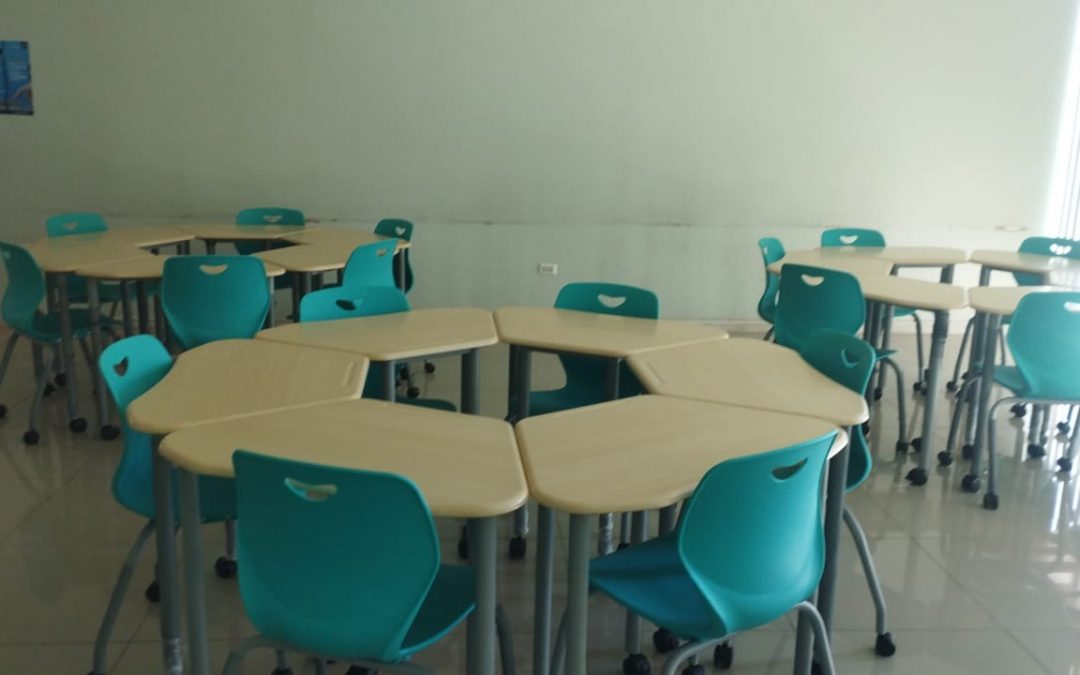 Innovación en acción: Así es la nueva sala que transforma el aprendizaje en informática