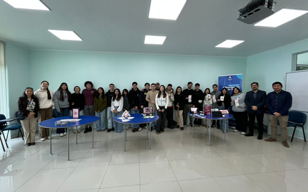 La Facultad de Ciencias de la Salud impulsa la innovación farmacéutica desde el aula