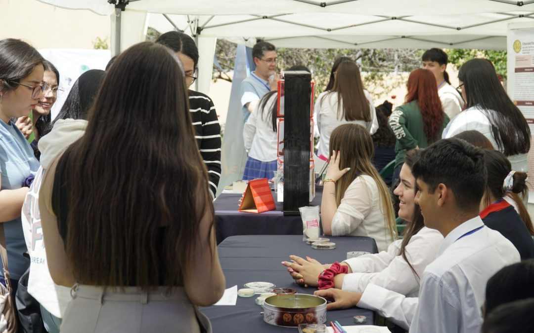 Feria de Ciencias 2025: La Universidad Adventista de Chile celebra la ciencia junto a la comunidad