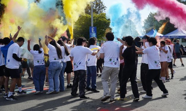 Tercera edición de la Carrera Explosión de Colores UNACH 3K