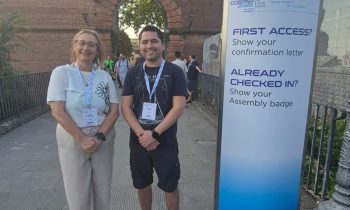 Científico de la UNACH presenta en COSPAR 2026 un modelo pionero para predecir el clima espacial en Chile