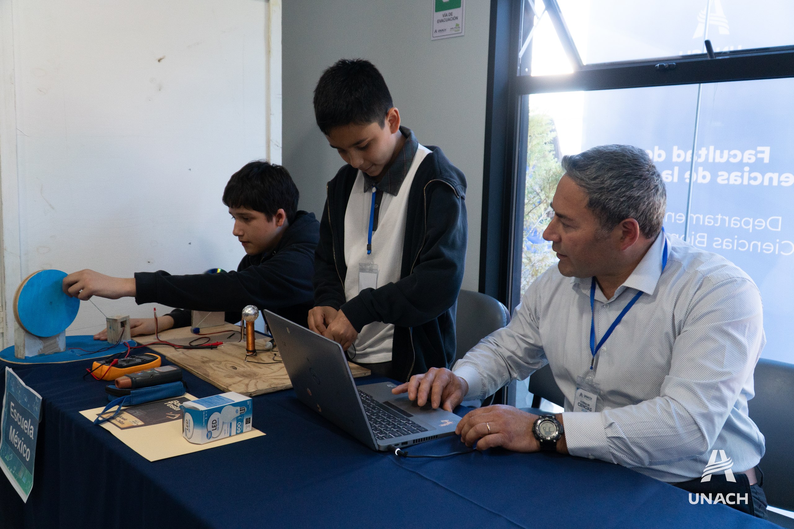 II Feria de Ciencias