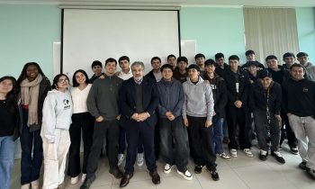 Ingeniería Comercial fortalece el aprendizaje en contexto real con charla sobre pequeños negocios