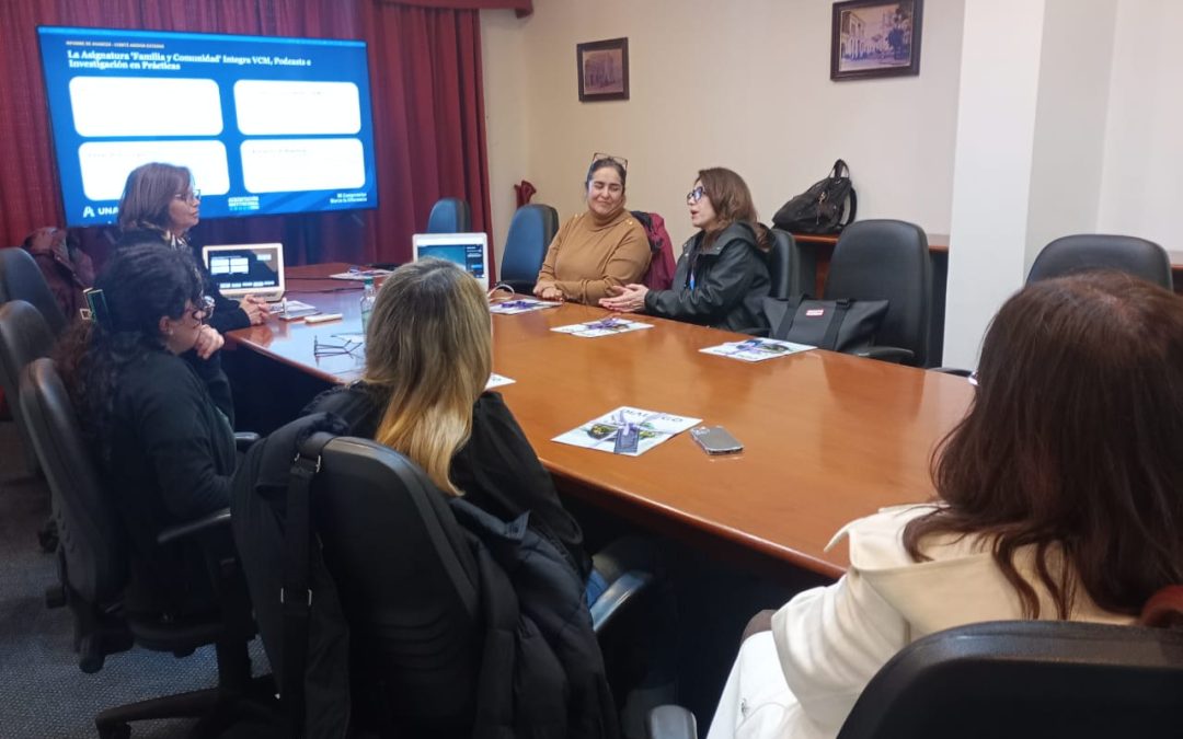 Educación Parvularia UNACH impulsa mejora continua con mesa asesora externa 